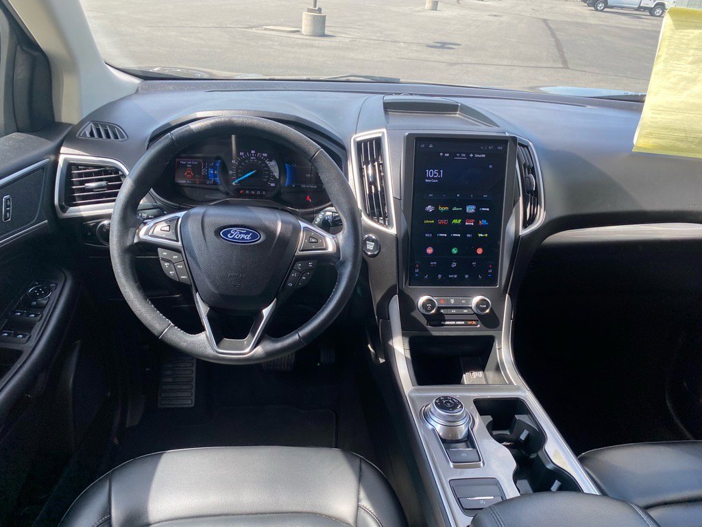 Used 2024 Ford Edge SEL image 16