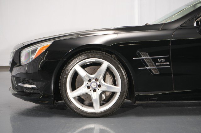 Used 2014 Mercedes-Benz SL 550 image 4