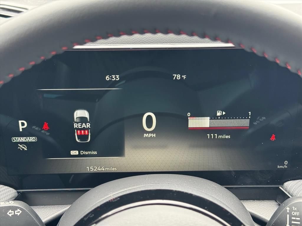 Certified 2025 Nissan Kicks SR FWD image 18