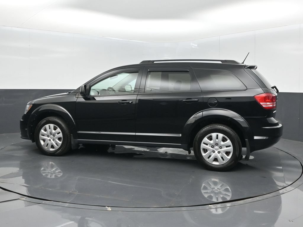 Used 2017 Dodge Journey SE FWD image 4