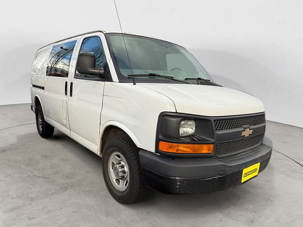 Used 2013 Chevrolet Express 2500 image 4