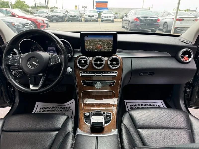 Used 2015 Mercedes-Benz C 300 4MATIC Sedan image 40