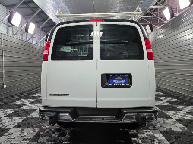 Used 2021 Chevrolet Express 2500 w/ Driver Convenience Package image 7