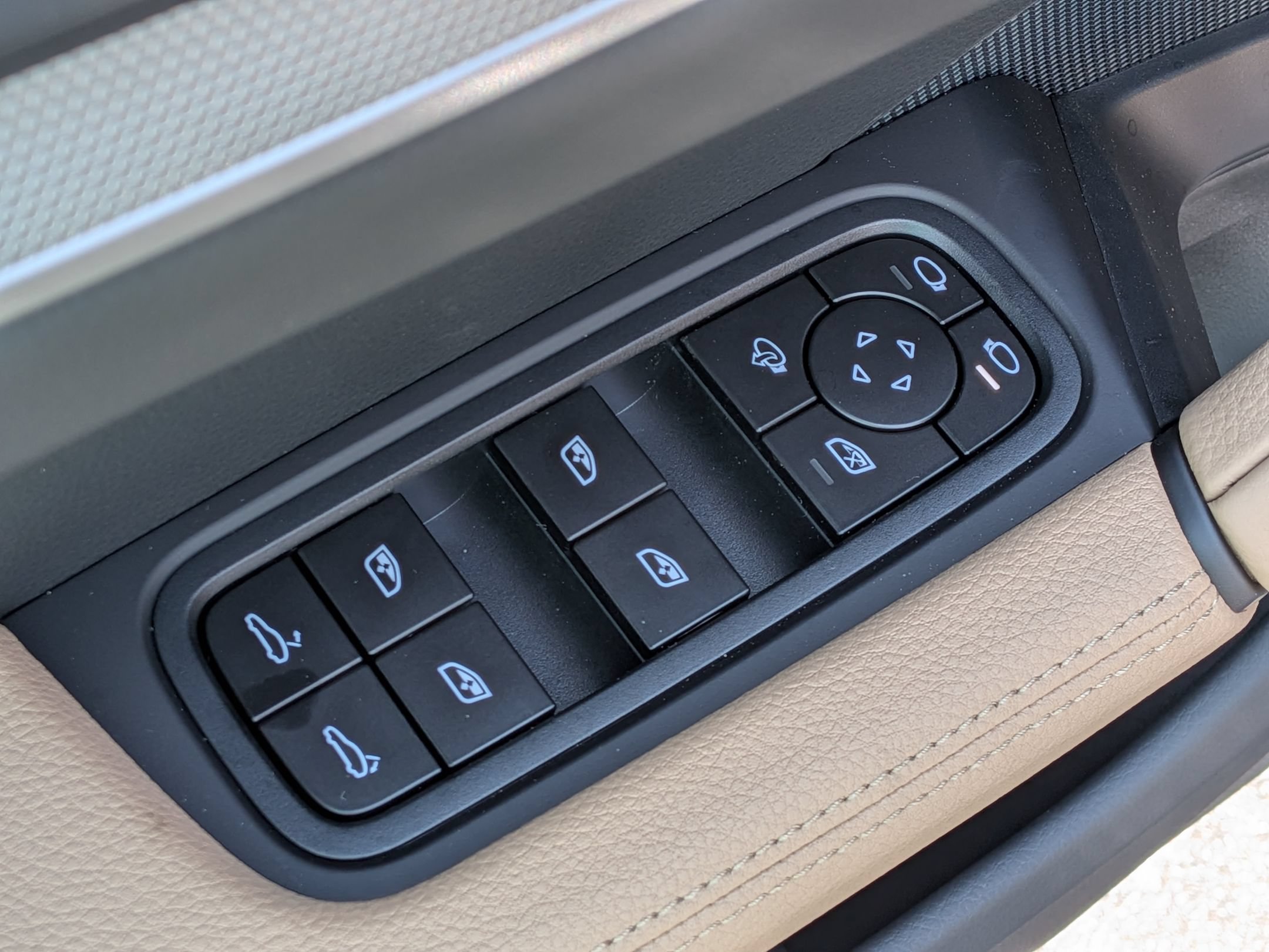 New 2026 Porsche Cayenne AWD/4WD image 24