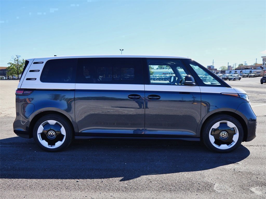 New 2025 Volkswagen ID. Buzz Pro S Plus image 6