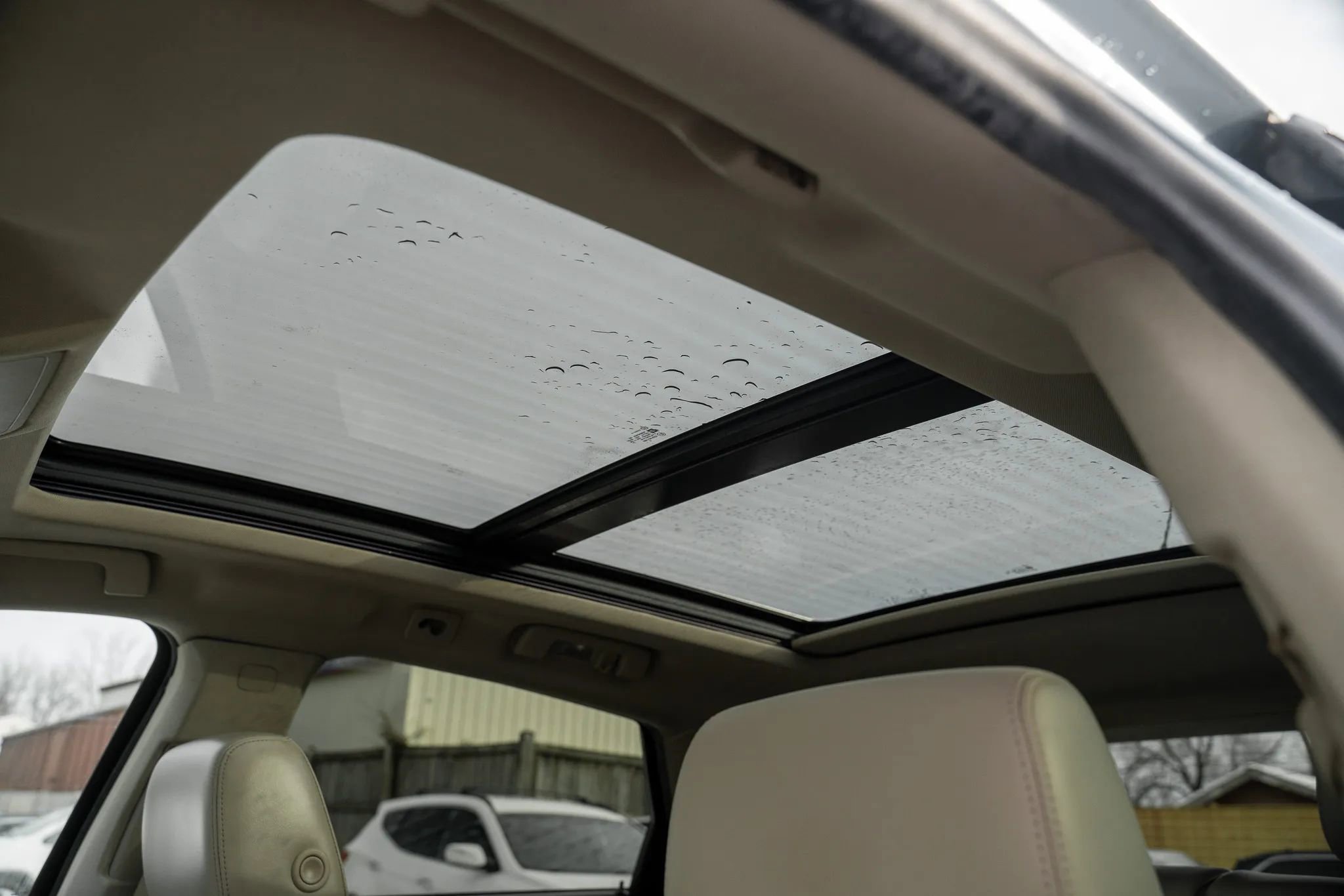 Used 2011 Cadillac SRX Performance image 17