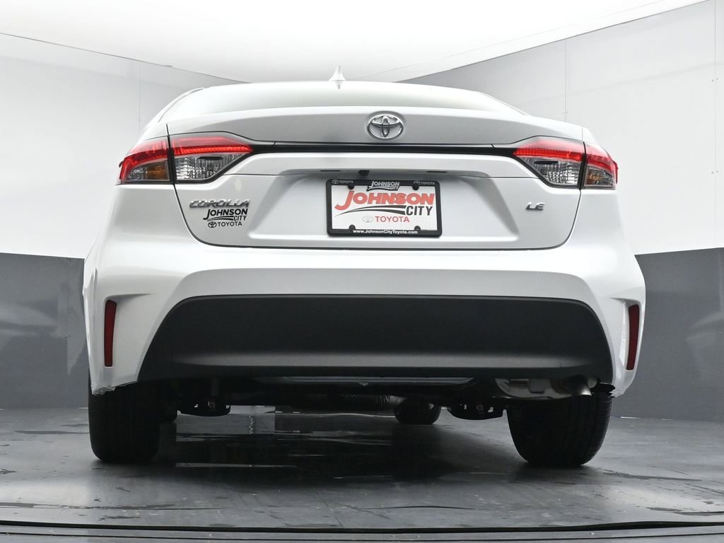 New 2026 Toyota Corolla LE FWD image 32