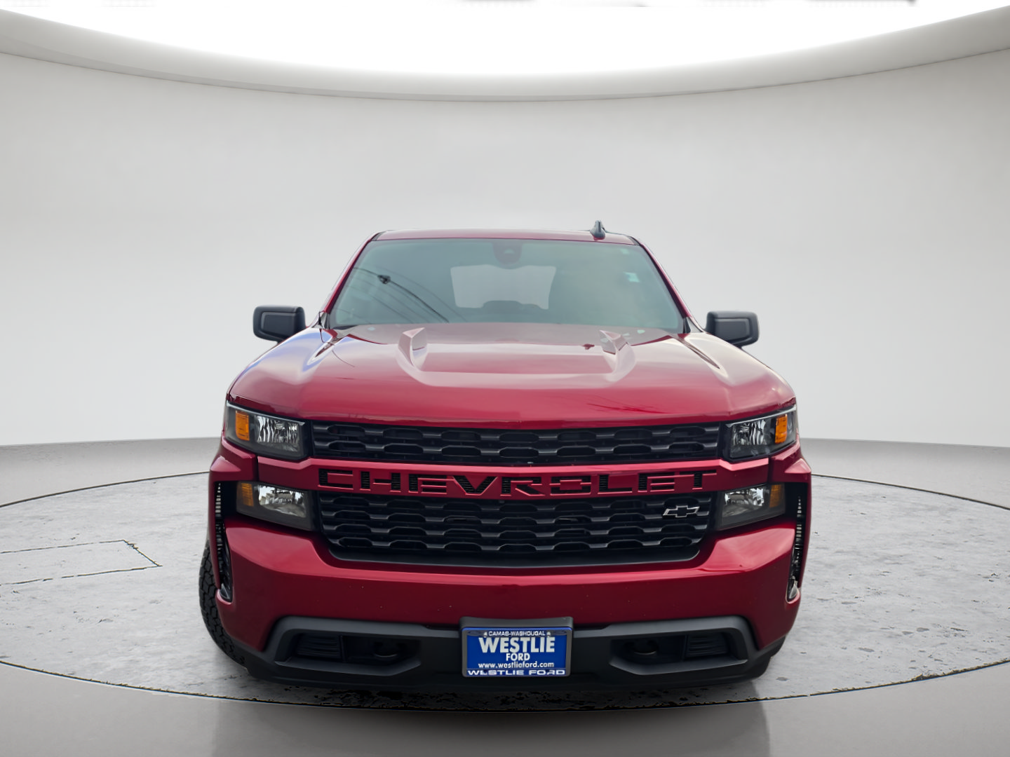 Used 2022 Chevrolet Silverado 1500 Custom w/ Safety Confidence Package AWD/4WD image 3