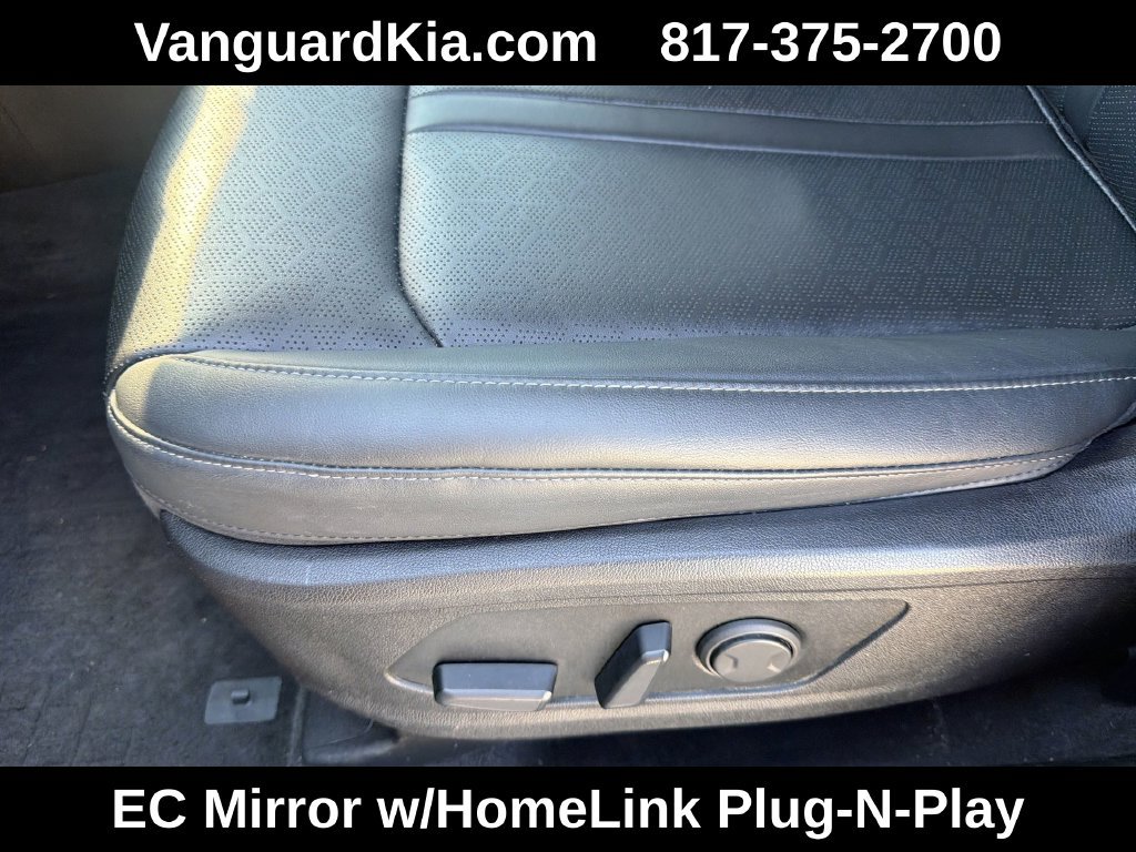 Used 2023 Kia Sorento SX AWD/4WD image 16