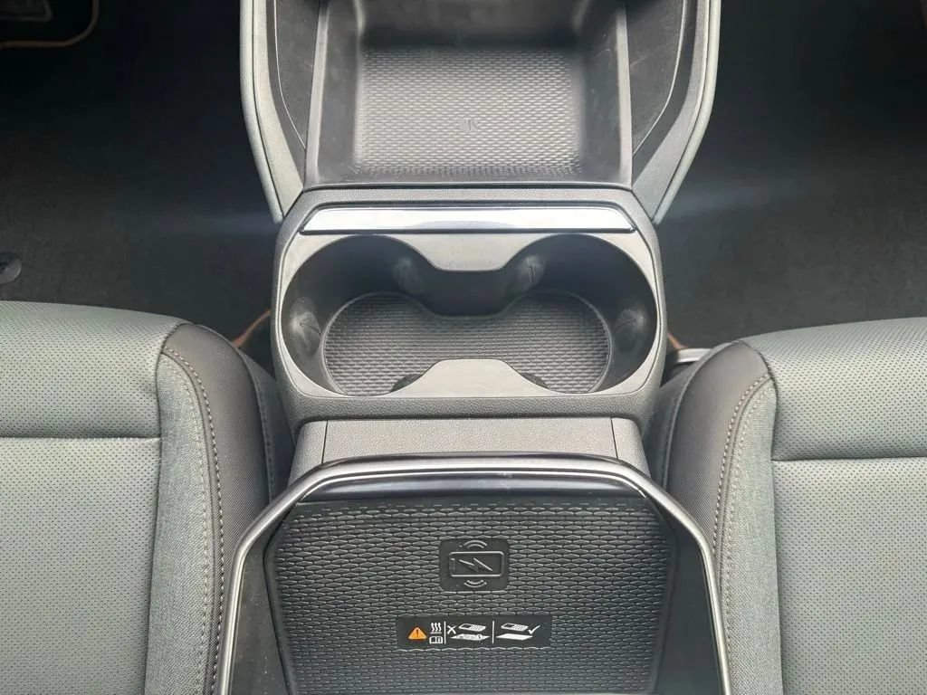 New 2026 GMC Terrain AT4 AWD/4WD image 25