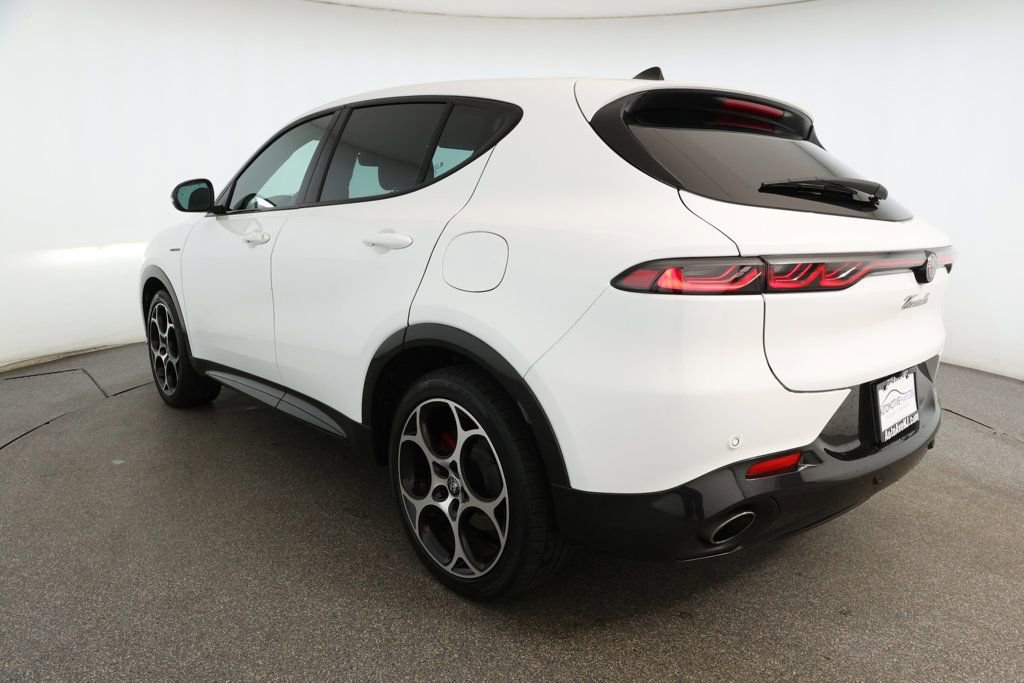 Used 2024 Alfa Romeo Tonale Veloce image 6