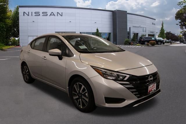 New 2025 Nissan Versa SV w/ Trunk Package 360° Tour