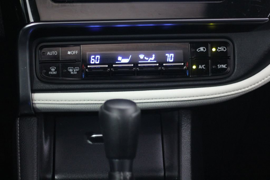 Used 2017 Toyota Corolla iM FWD image 23