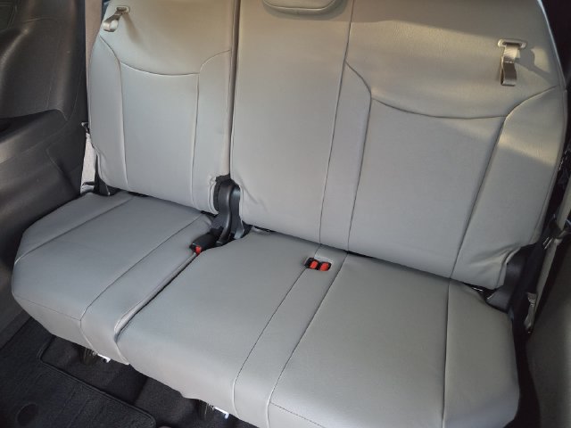 Certified 2025 Toyota Sienna XLE FWD image 26