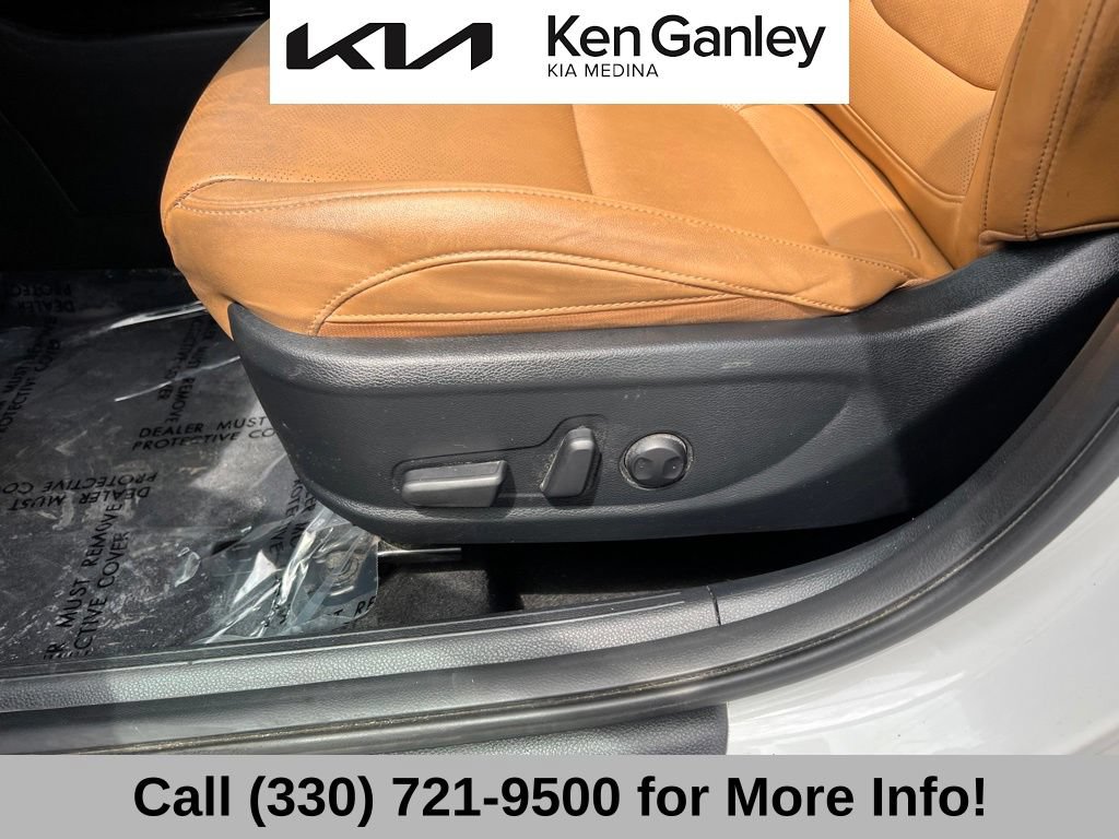 Certified 2024 Kia Seltos EX FWD image 29