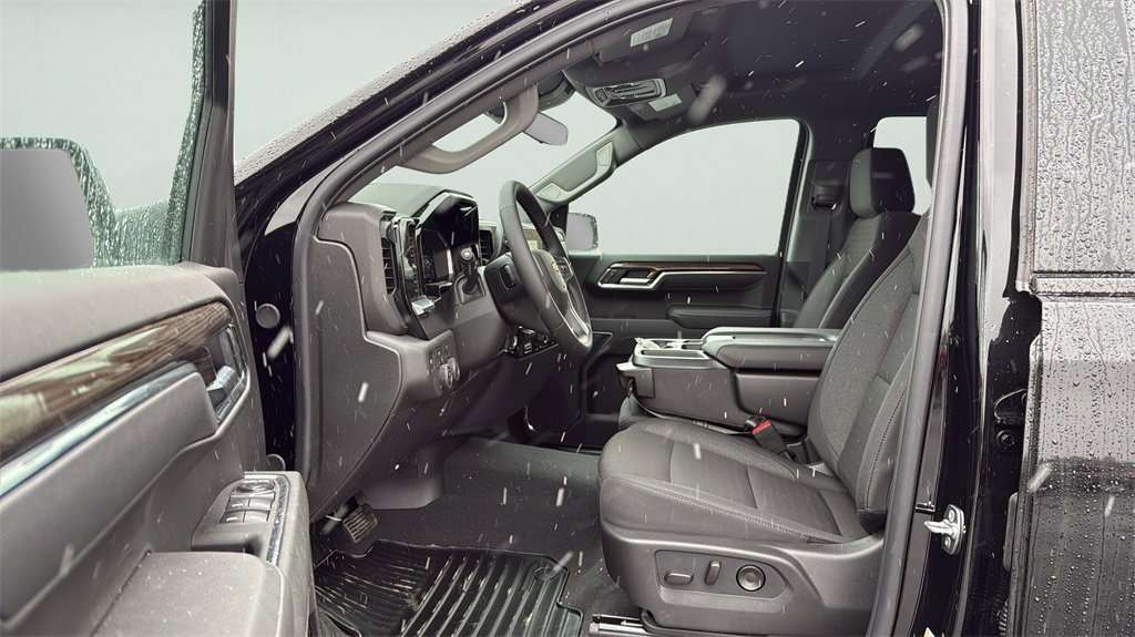 New 2026 Chevrolet Silverado 1500 LT image 18