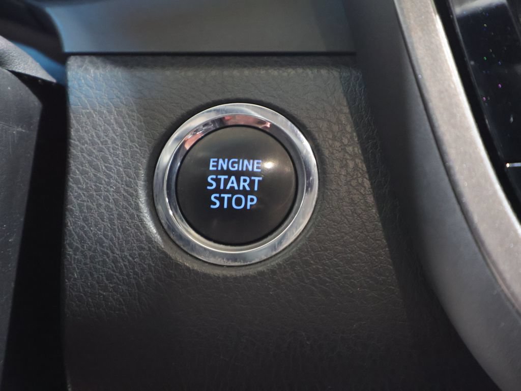 Used 2018 Toyota Camry XSE FWD image 24