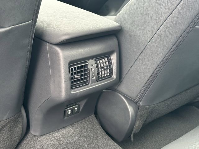 Used 2026 Toyota Camry SE w/ Convenience Package FWD image 29