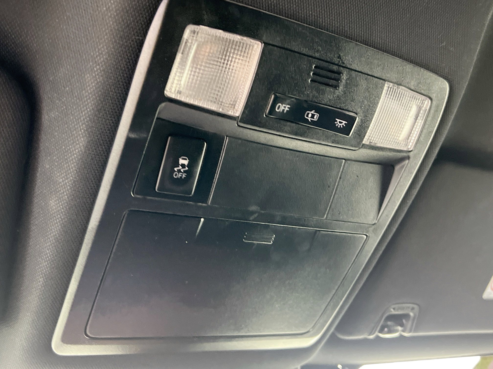 Used 2018 Toyota Tacoma TRD Sport w/ Technology Package AWD/4WD image 22
