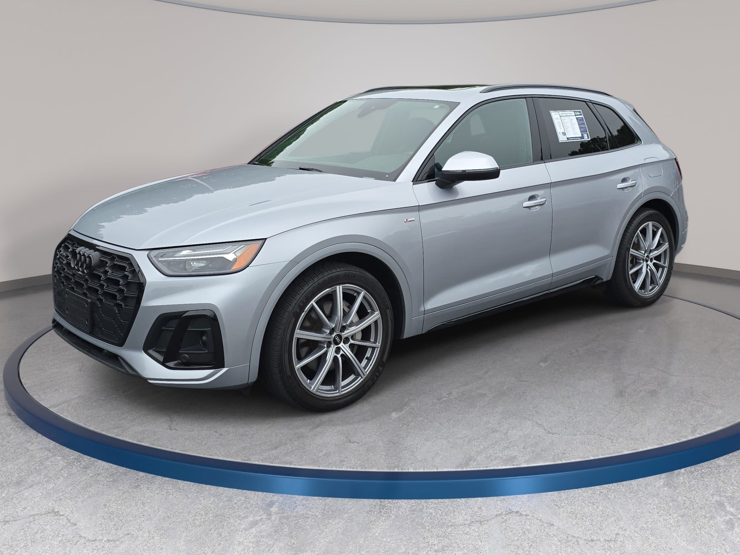 Used 2023 Audi Q5 e Premium Plus w/ Premium Plus Package