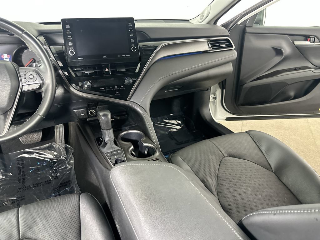 Used 2023 Toyota Camry XSE w/ Navigation Package FWD image 17