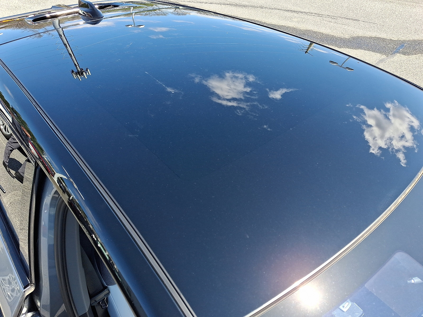 Certified 2026 Cadillac Optiq Sport 1 w/ LPO, Floor Liner Package AWD/4WD image 14