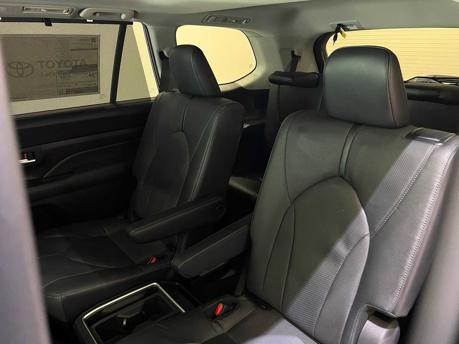 New 2026 Toyota Grand Highlander Limited image 15