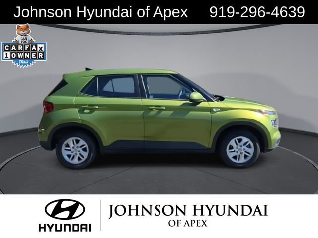 Used 2021 Hyundai Venue SE image 10