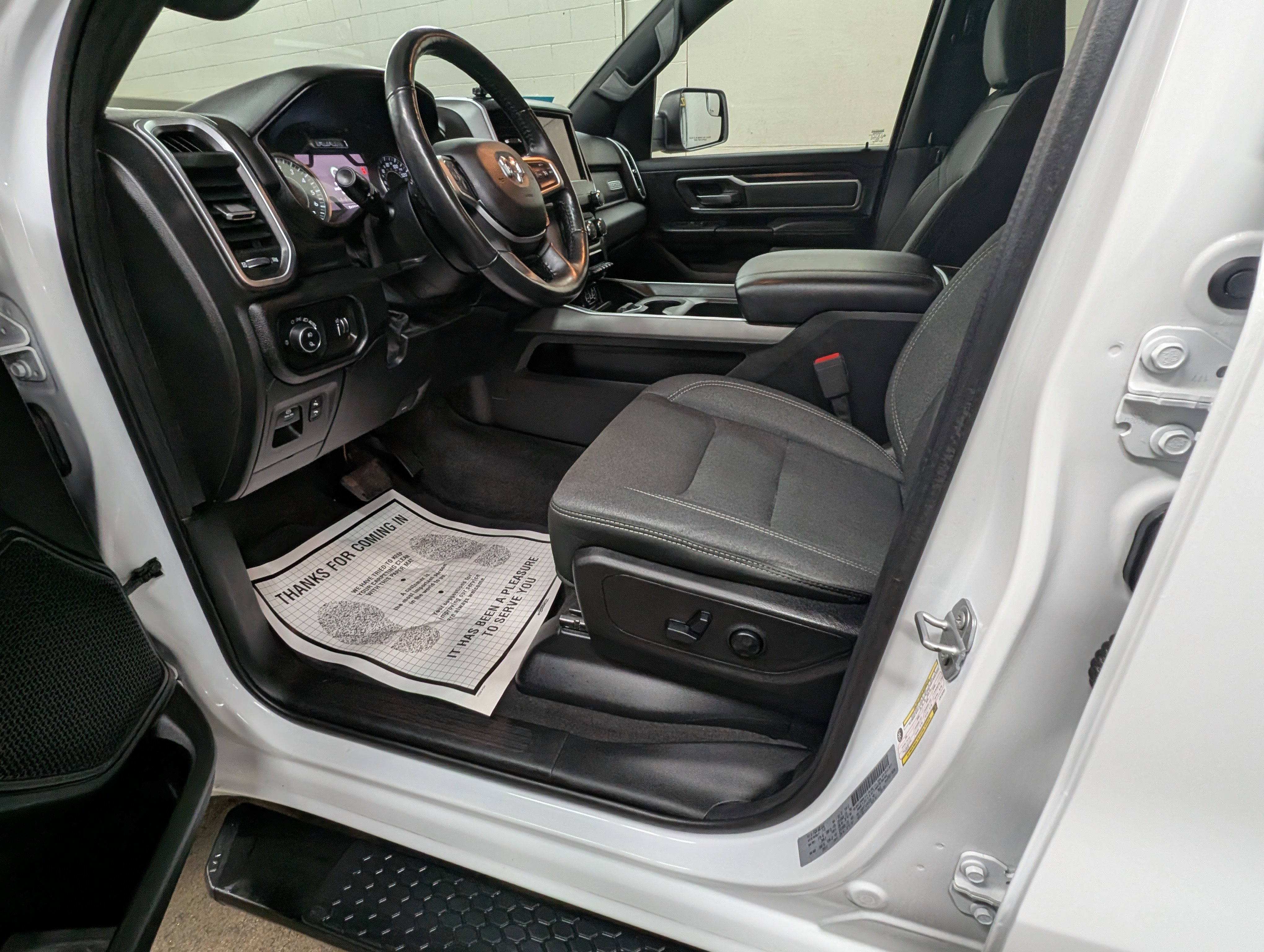 Used 2020 RAM 1500 Big Horn image 13