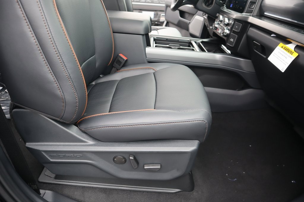 New 2026 Ford F250 Lariat w/ Chrome Package image 14