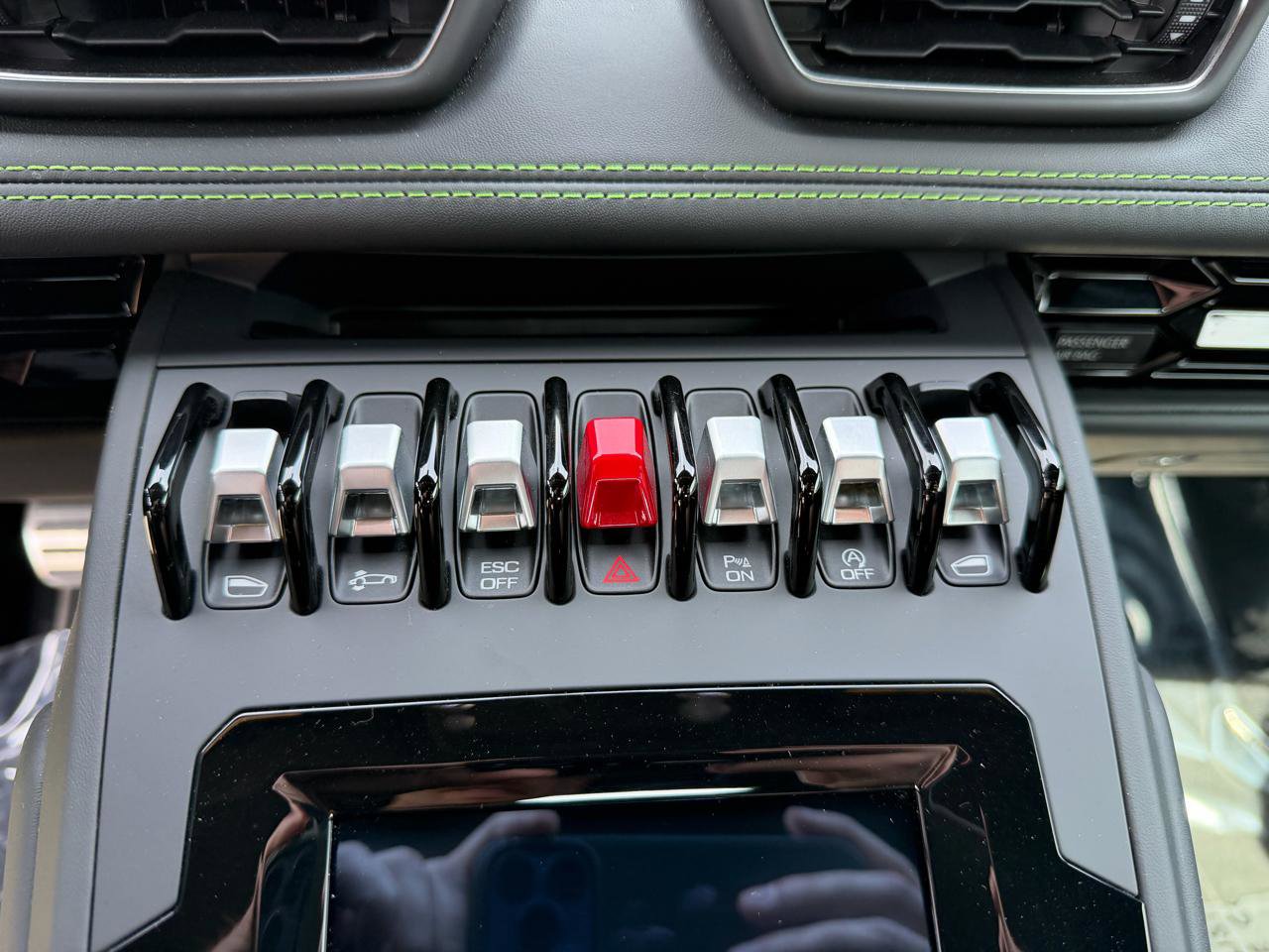 Used 2023 Lamborghini Huracan Tecnica RWD image 31