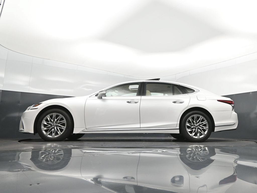 Used 2018 Lexus LS 500 w/ Interior Upgrade Package RWD image 39