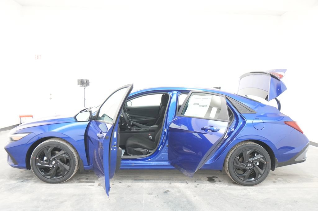 New 2026 Hyundai Elantra Sport image 20