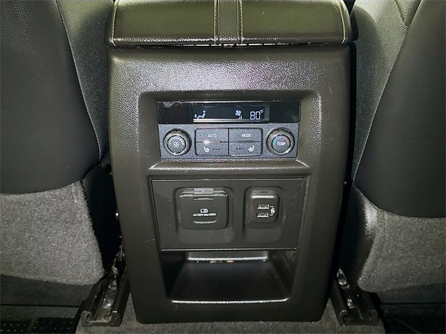 Used 2019 Chevrolet Traverse Premier w/ LPO, Blackout Package image 25