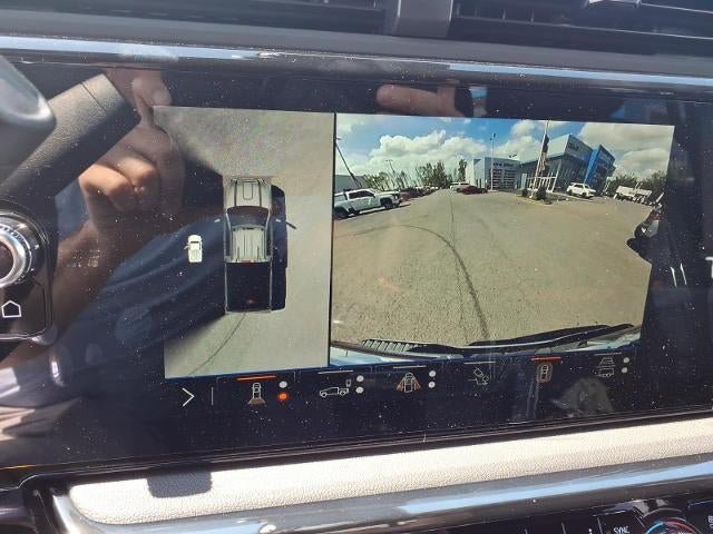 New 2026 GMC Sierra 2500 AT4 w/ AT4 Premium Plus Package AWD/4WD image 12