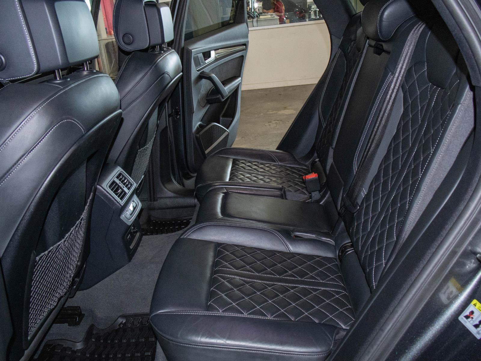 Used 2023 Audi SQ5 Prestige w/ Prestige Package image 15