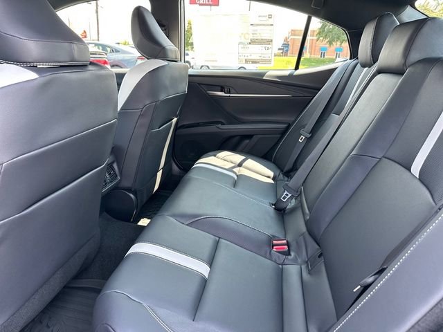 New 2025 Toyota Camry SE FWD image 8
