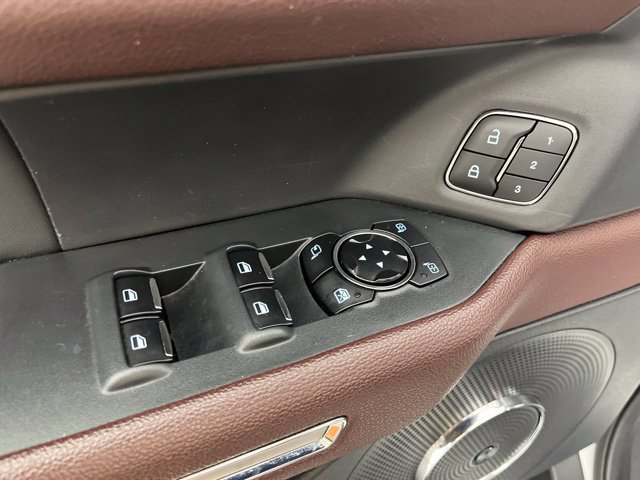 Used 2024 Ford Expedition Limited RWD image 33