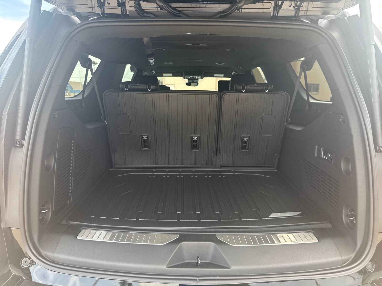 New 2026 GMC Yukon XL Denali w/ Advanced Technology Package AWD/4WD image 30