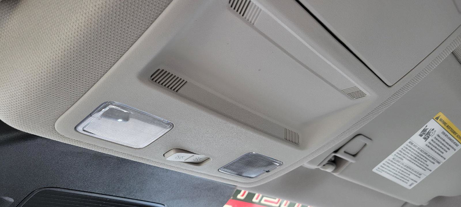 Used 2024 Ford Escape Platinum w/ Premium Technology Package image 24