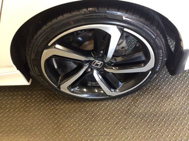 Used 2019 Honda Accord Sport image 25