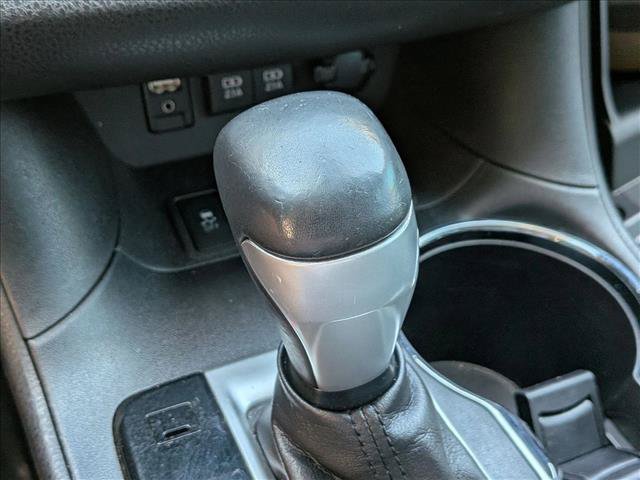 Used 2017 Toyota Highlander Limited AWD/4WD image 12