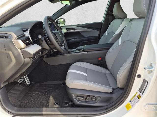 New 2026 Toyota Camry SE FWD image 4