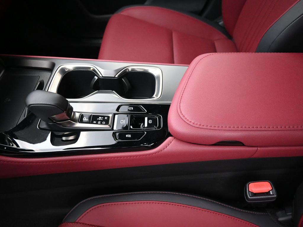 Used 2025 Lexus NX 250 FWD w/ Premium Package image 20