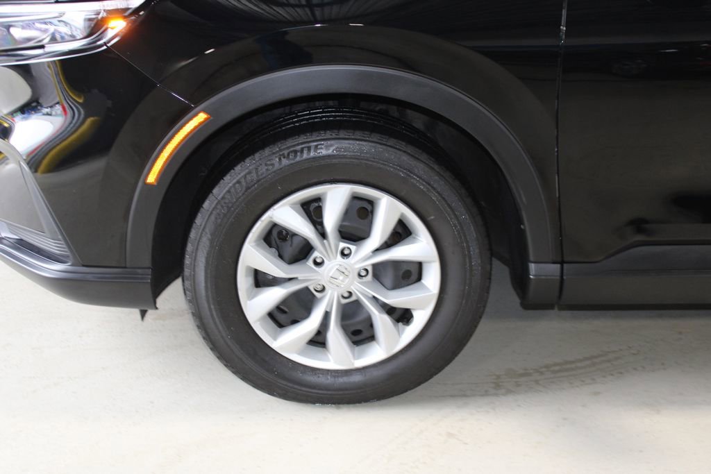 Used 2023 Honda CR-V LX image 6