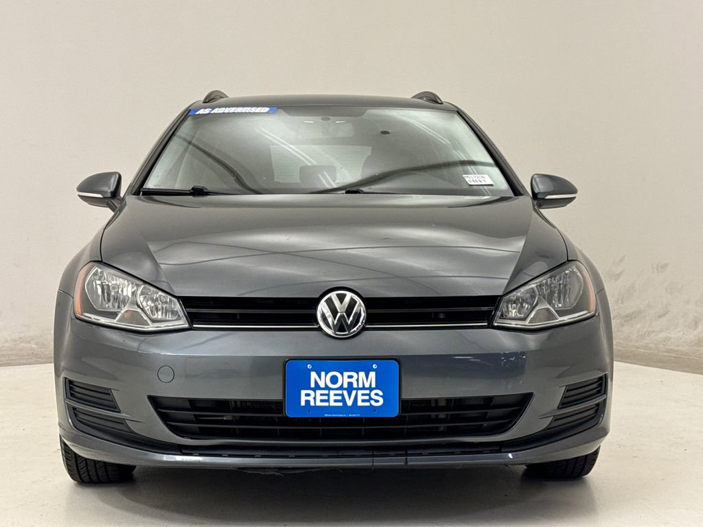 Used 2016 Volkswagen Golf S image 3
