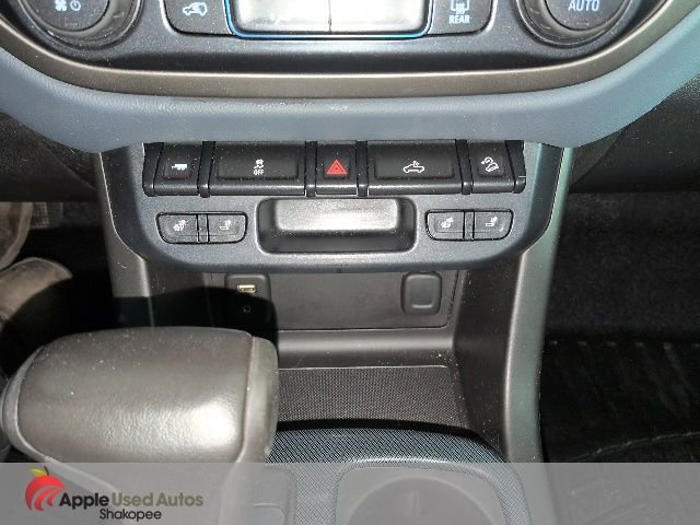 Used 2015 Chevrolet Colorado Z71 AWD/4WD image 20