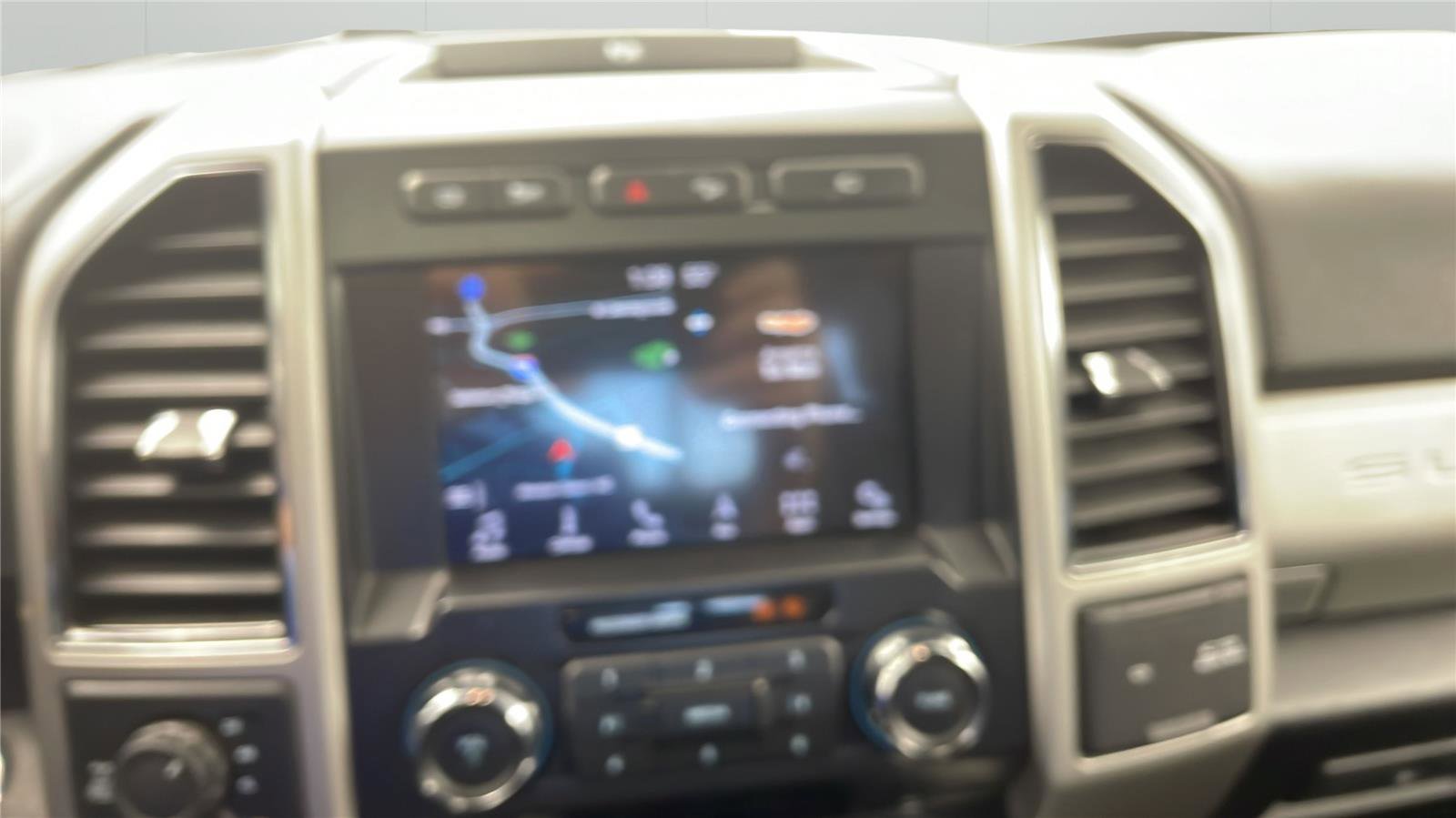 Used 2019 Ford F350 Lariat w/ Lariat Ultimate Package AWD/4WD image 12