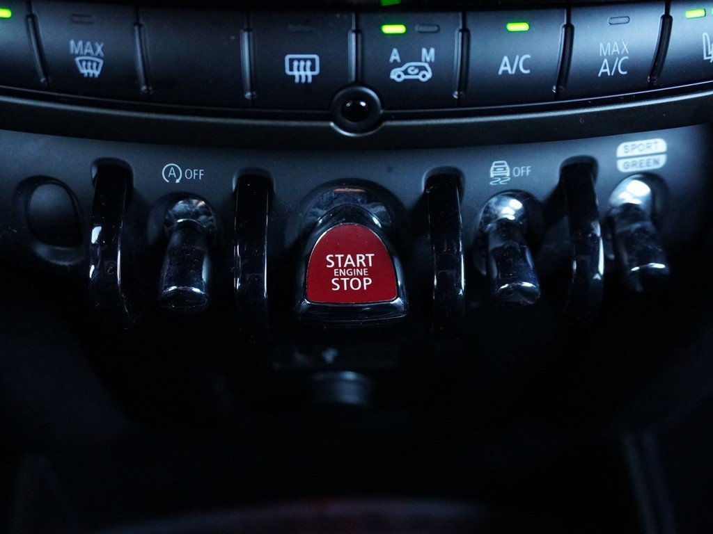 Used 2022 MINI Cooper Countryman S w/ Premium Package image 52