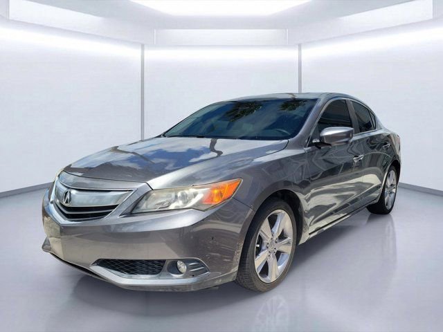 Used 2013 Acura ILX w/ Technology Package image 2